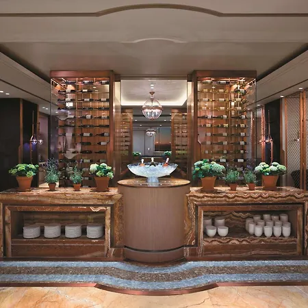 Shangri-la Bosphorus, Отель Стамбул