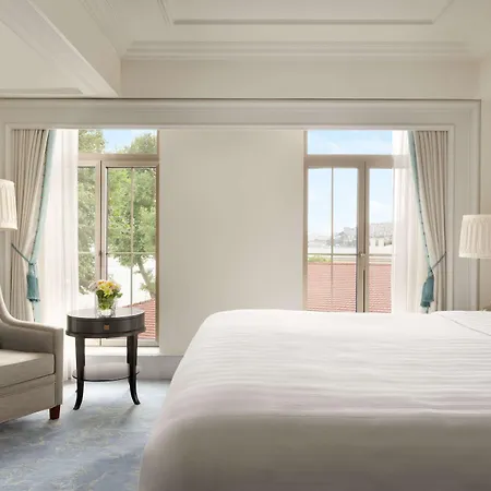 Shangri-la Bosphorus, 5* Istanbul