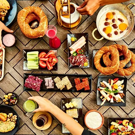 Shangri-la Bosphorus, 5*