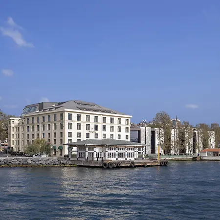 Shangri-la Bosphorus, Hotel