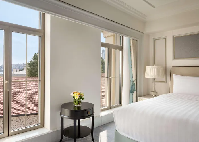 Shangri-la Bosphorus, Ξενοδοχείο