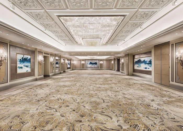 Shangri-la Bosphorus,