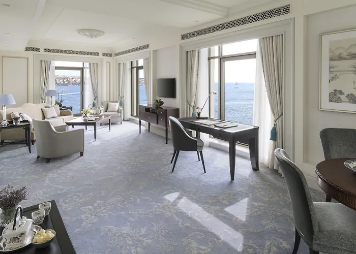 Shangri-la Bosphorus, Ξενοδοχείο