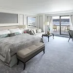 Shangri-la Bosphorus, 5*