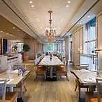 Shangri-la Bosphorus, Ξενοδοχείο